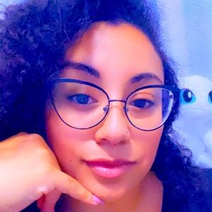 Meet your Posher, Zin 🖤